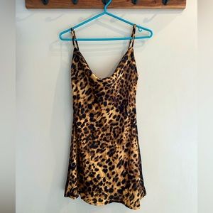 Leopard print slip-on dress Size S